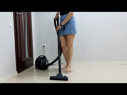 , title : 'Clean with me. Cleaning the house with the Bosch BGS21X320 bagless vacuum cleaner'