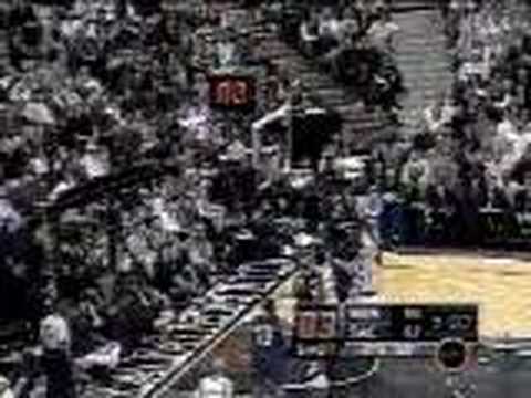 Peja Stojakovic Jumper from behind the backboard