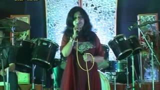 Yunh Hasraton ke daag mahobbat ne dho diye -film -Adalat
