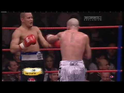 Jamie Moore vs Volodymyr Borovskyy
