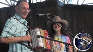 Santiago Jimenez Jr. y Aki Koyama Margarita Margarita