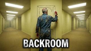 ENCONTREI UMA BACKROOM NUMA PORTA DE EMERGÊNCIA!