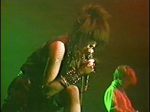 SIOUXSIE & THE BANSHEES - Headcut "De Meervaart, Amsterdam 20th February 1982" (Dutch TV)