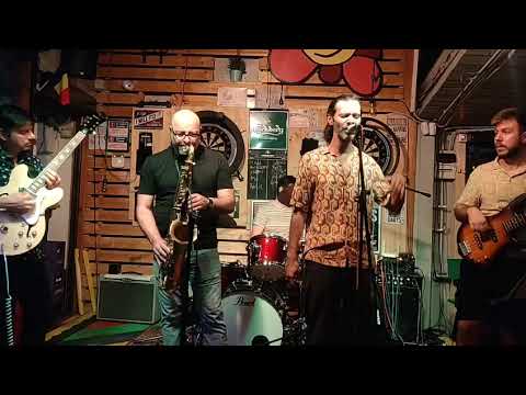 Ce mult te iubesc, Cristina-Reinterpretare EtnoFunk /  MisMas