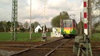 preview picture of video 'Stadtbahnen in Dortmund 22'