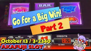 Go for a big win!② Blazing Gems Deluxe Slot Double Nudge Slots