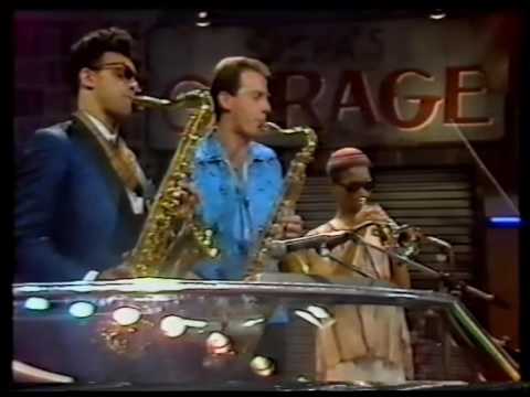 BLUE RONDO LIVE ON GERMAN TV 1983 playing Coco and Change
