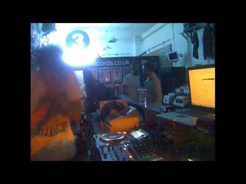 Karizma at 3Beat Records (Hustle's 2nd Birthday Warm Up Event)