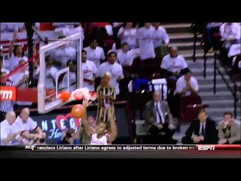 Oklahoma - Amath M'Baye Huge Alley-Oop Dunk