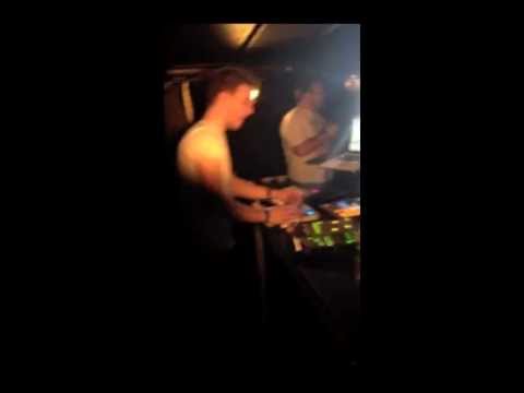 Traumer plays "Hold On" Live at IRM 3 Years of Music Therapy Part I (Batofar/Paris.fr)