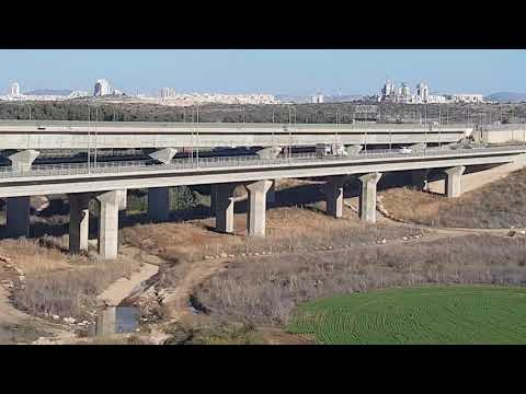 New! A fast train from Tel Aviv to Jerusalem, Israel - information and sites to see on the way