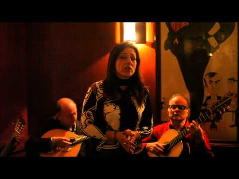 Fado, Paula Cristina, "Leio em teus olhos"