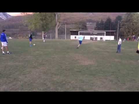 Amazing goal on training  (Neverovatan pogodak)