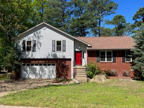 3902 Sam Peck Rd., Little Rock AR 72223 - Wonderful split level 3br 2ba just off Hwy 10 property video