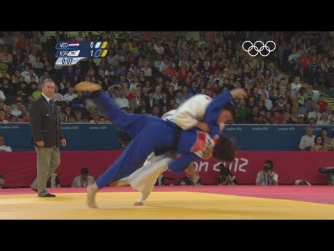 Bosch (NED) v Hwang (KOR) -- Women's -70kg Bronze Medal Bout -- London 2012 Olympics