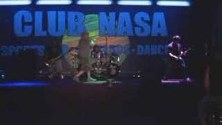 Swinging Teresa performs Just Fly-Live at Club Nasa