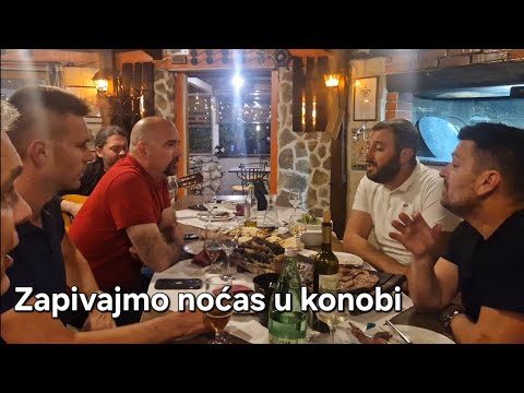 Zapivajmo noćas u konobi / Branimir Bubica i Klapa Sebenico (Konoba)