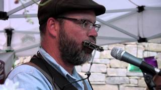 Honey Don&#39;t plays &quot;Feel Like Going Home&quot; at Silver Star Cafe, 8-02-13