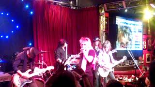 (f)Rod Stewart w Dirty Weekend