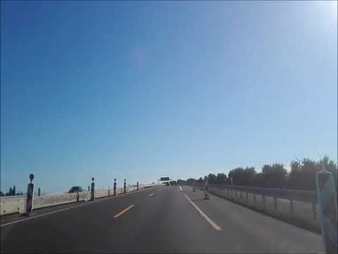 Fahrt auf der Autobahn A 61 von Jackerath über das Autobahnkreuz und die A 44 nachTitz