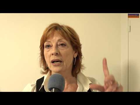 Liliane Saint-Pierre praat met platenfirirma over nieuw album