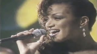 Chante Moore - Old School Lovin (Live) [Widescreen Music Video]