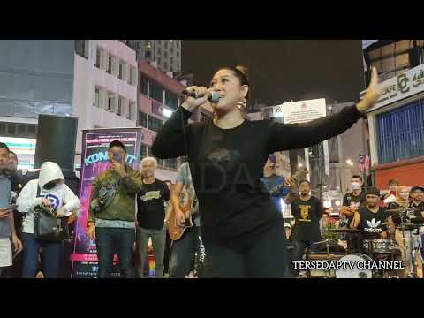 Sedap Sangat Dapat tengok Amalina dan Animaiyuni Menari dan Menyanyi di Bukit Bintang