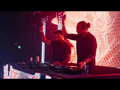 Subandrio B2B Nishan Lee at Horizon // Moses project
