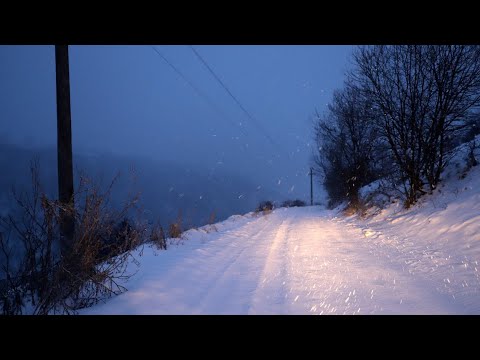 Drum Bunila - Poienița Voinii, Tinutul Pădurenilor, seara, pe viscol