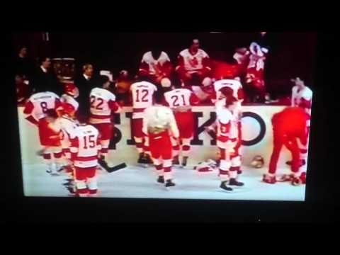 1987 USSR - CANADA WORLD JR HOCKEY CHAMPIONSHIPS BRAWL - PIASTANY  (EXTENDED)