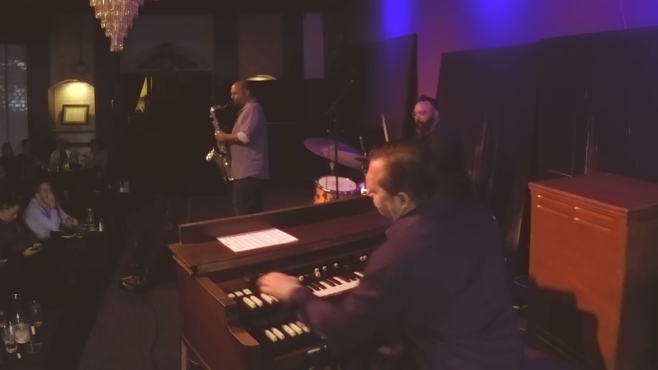 The Pat Bianchi Trio • Ana Maria