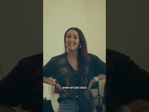 ‘Even On Bad Days’ with ​⁠@Flyteband backstage in London. 🎥 Nat Michele