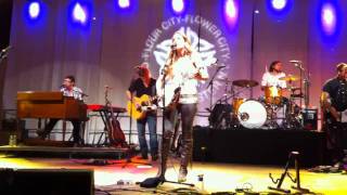 Court Yard Hounds &quot;See You In The Spring&quot; Rochester 2010