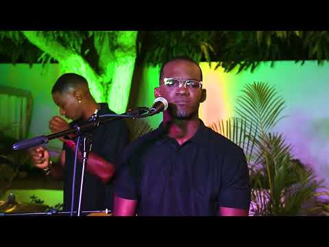 Alex Pieternella & Maestoso Entertainment: Mi Barbie - Garden Sessions