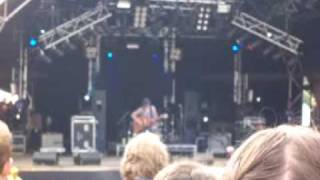 Pete Doherty Accoustic- East of Eden, Glastonbury 2007-