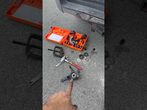 WHEEL BEARING PRESS MADE EASY!! #mobilemechanic #mechanic #automotivetools #automobile