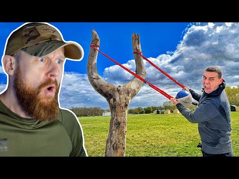 Abschuss mit RIESEN STEINSCHLEUDER! - Mattin baut Schleuder aus einem Baum | Fritz Meinecke reagiert