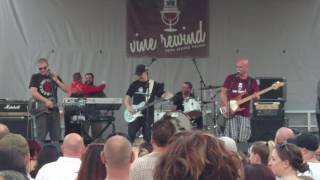 08 Buzz Poets at Vine rewind