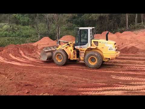 Pá carregadeira new holland w 130