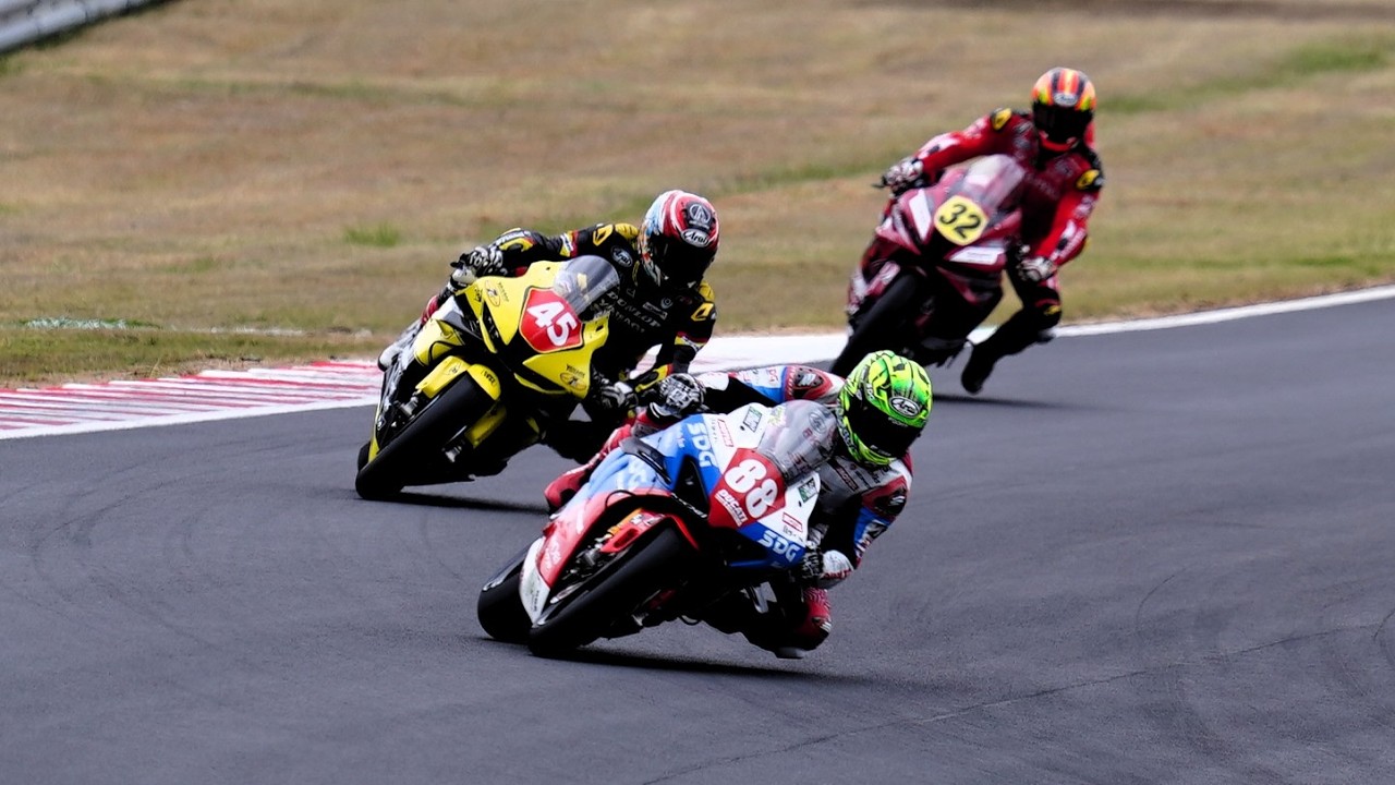 JSB1000 決勝レースは水野涼選手Pole To Win！ 2026 MFJ全日本ロードレース選手権シリーズ 第1戦 もてぎ2&4レース. モビリティリゾートもてぎ