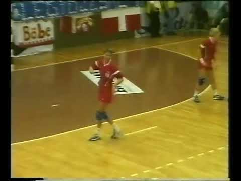 Dunaferr SE - Ferencváros women handball hungarian league game (2001)