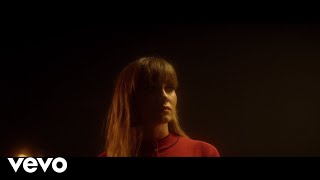 Aitana - Con La Miel En Los Labios