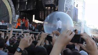 The Flaming Lips - The Fear / Worm Mountain (Lollapalooza Chile 2011)