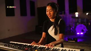 Download lagu Lovely - Billie Eilish | Cover by Nene Royal #djaminn #cover #piano #music mp3 Download lagu Lovely - Billie Eilish | Cover by Nene Royal #djaminn #cover #piano #music mp3