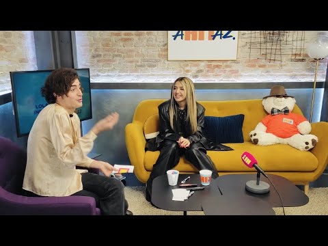 AHITA2 - Lola Índigo