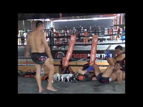 45 year old Kru Sawat clinching