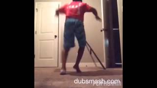 I'm wondering how she did that, hol up let me try it