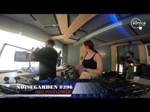 RED PIG FLOWER - NOISEGARDEN #396 - 13 JUL 2022