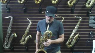 Video thumbnail for Original Lacquer Selmer Paris Mark VI Low Bb Bari Sax by SaxquestShop
