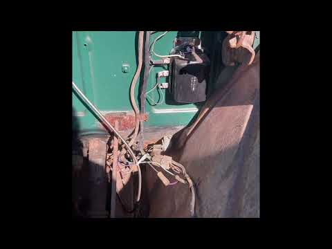 1956 Chevrolet truck 1-wire alternator conversion